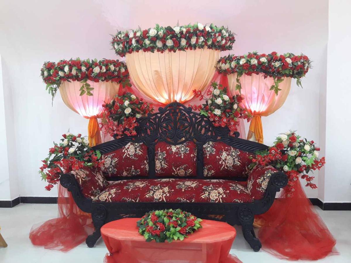 Avanya Hotel And Reception Hall Angunakolapelessa ภายนอก รูปภาพ